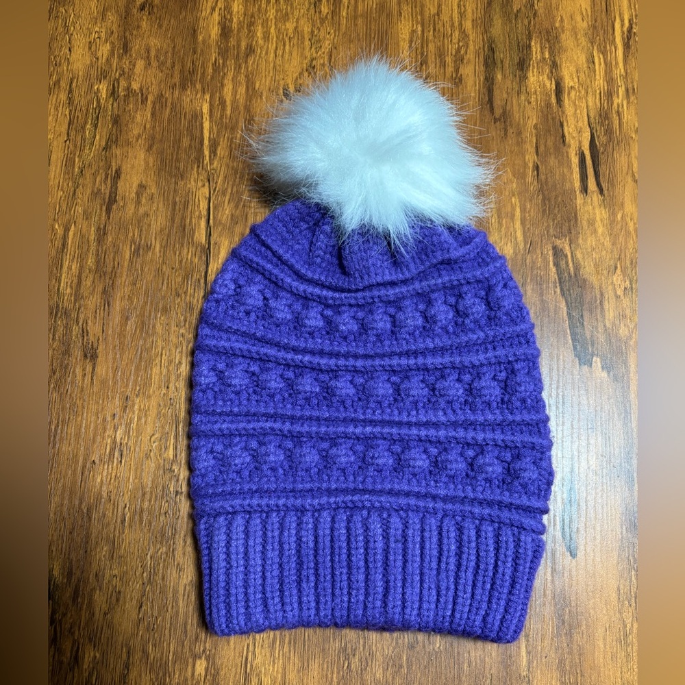 Anna & Eva Purple Pom-Pom Knit Beanie